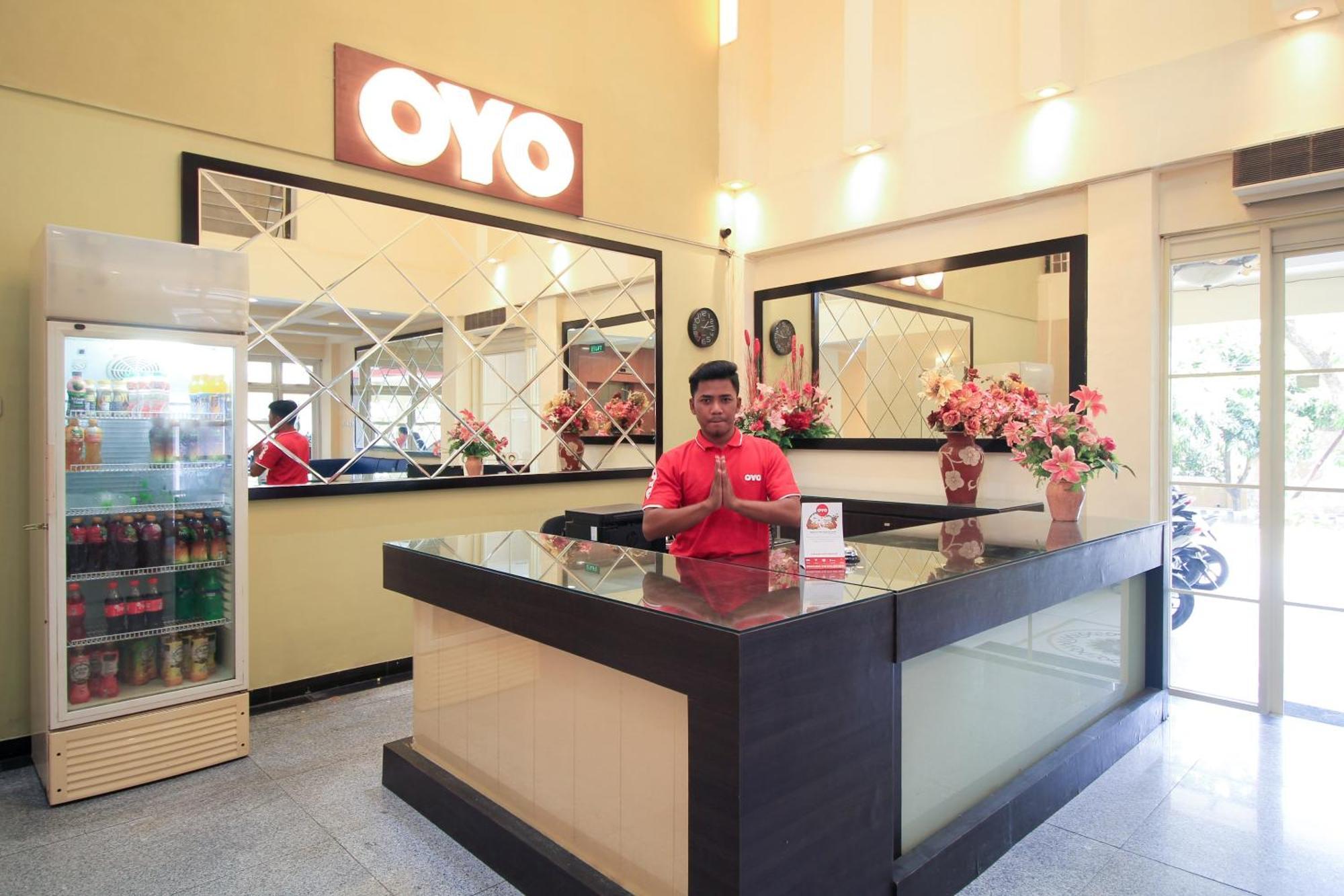 Super Oyo Capital O 175 K-60 Residence Surabaya Exterior foto