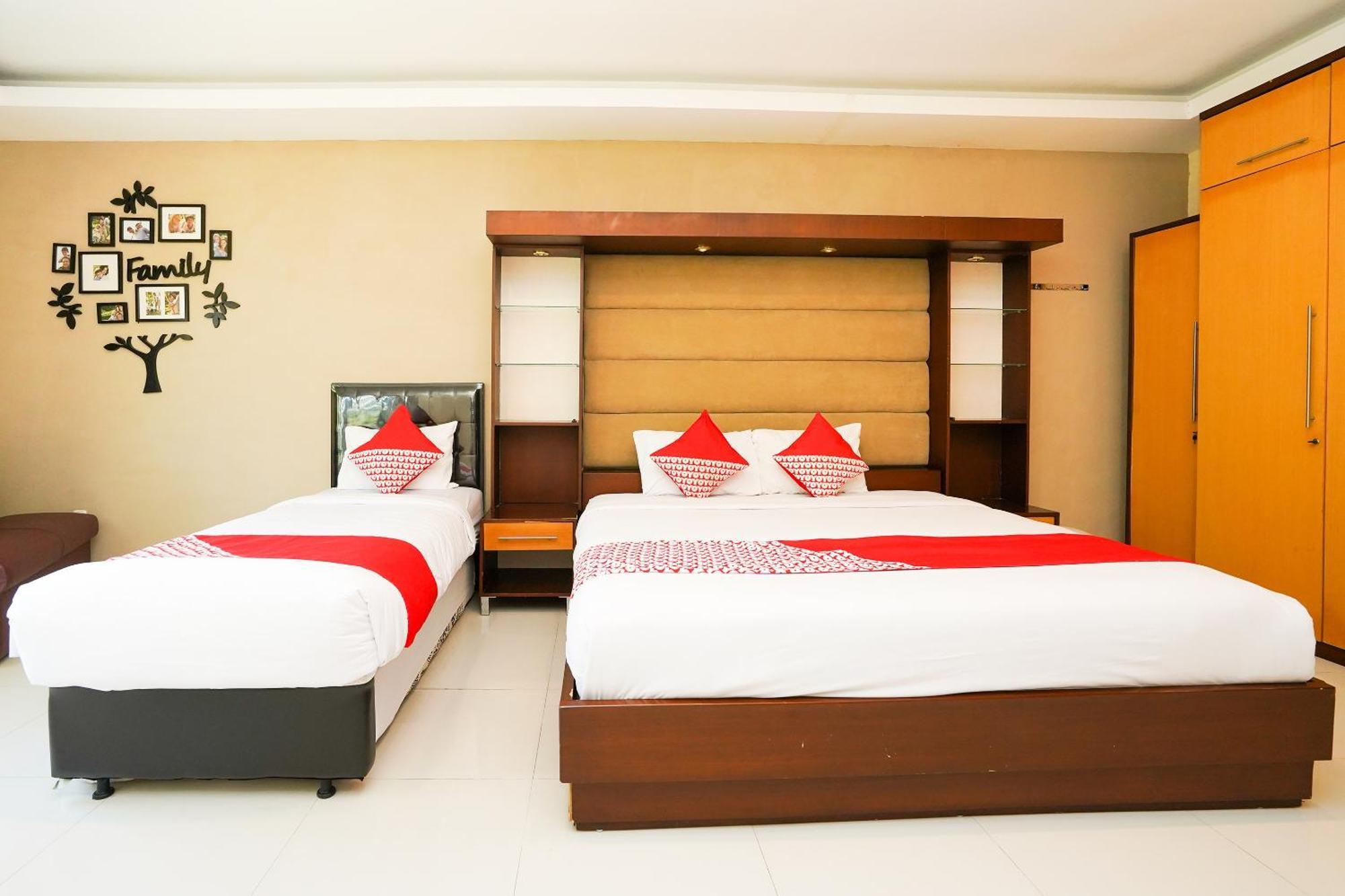 Super Oyo Capital O 175 K-60 Residence Surabaya Exterior foto